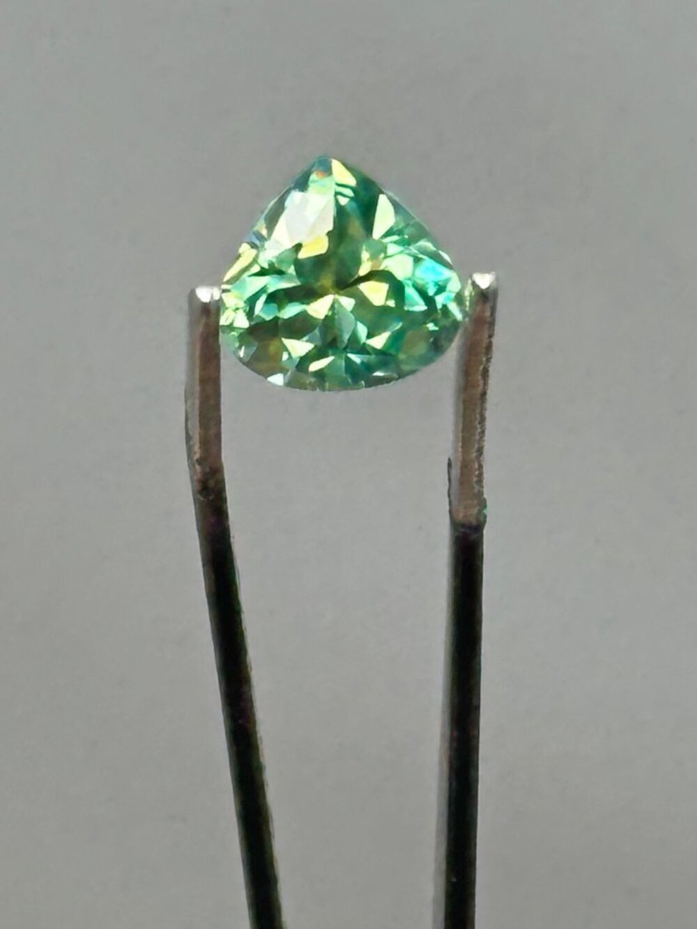 Multi-Color Diamond - Picture 12 of 16